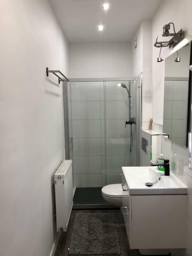 Apartament Matejki 7/4 Zielona Góra Buitenkant foto